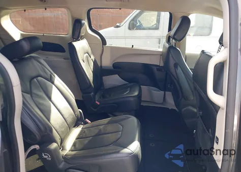 2017 Chrysler Pacifica Touring-L from USA, damaged, VIN 2C4RC1BG8HR511083